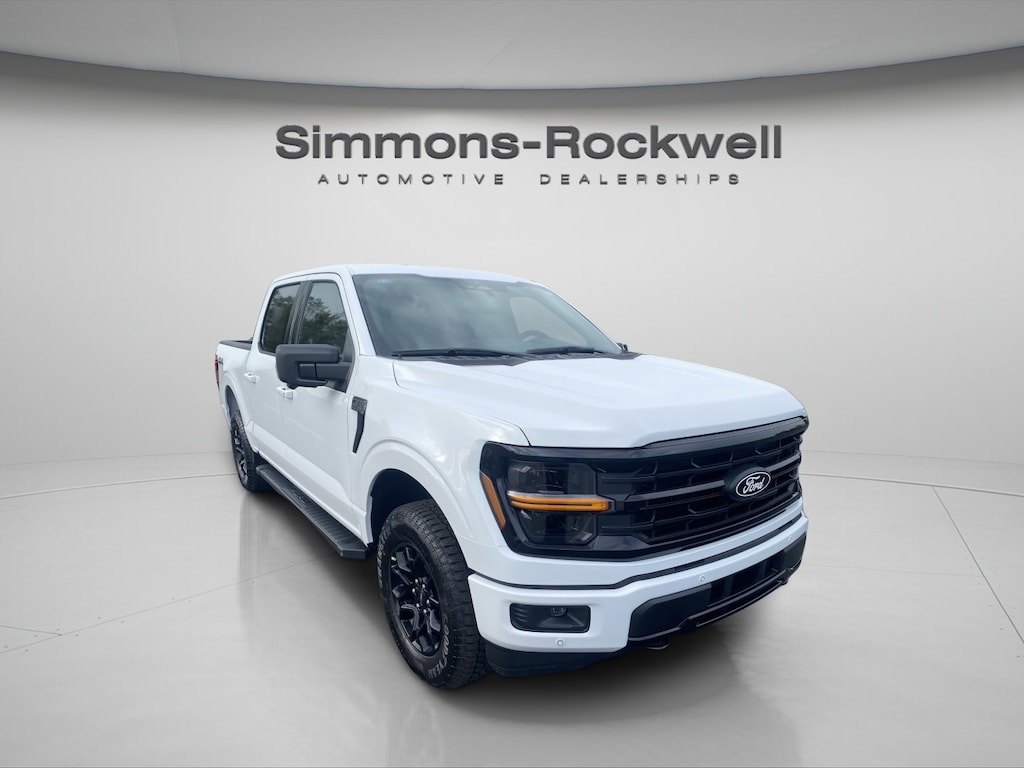 New 2025 Ford F-150 XLT Truck SuperCrew Cab