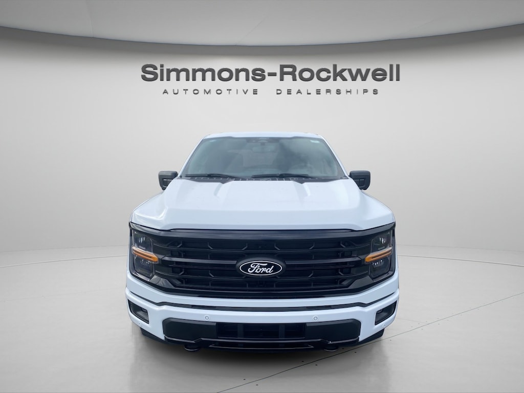 New 2025 Ford F-150 XLT Truck SuperCrew Cab