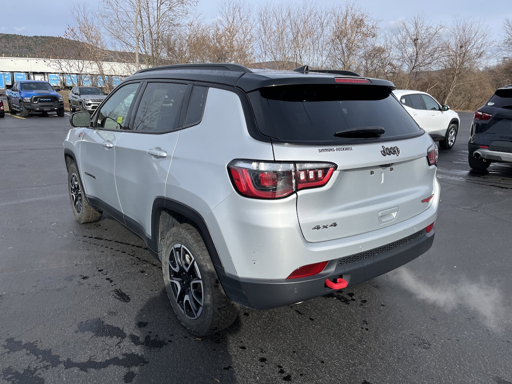 Used 2024 Jeep Compass Trailhawk SUV