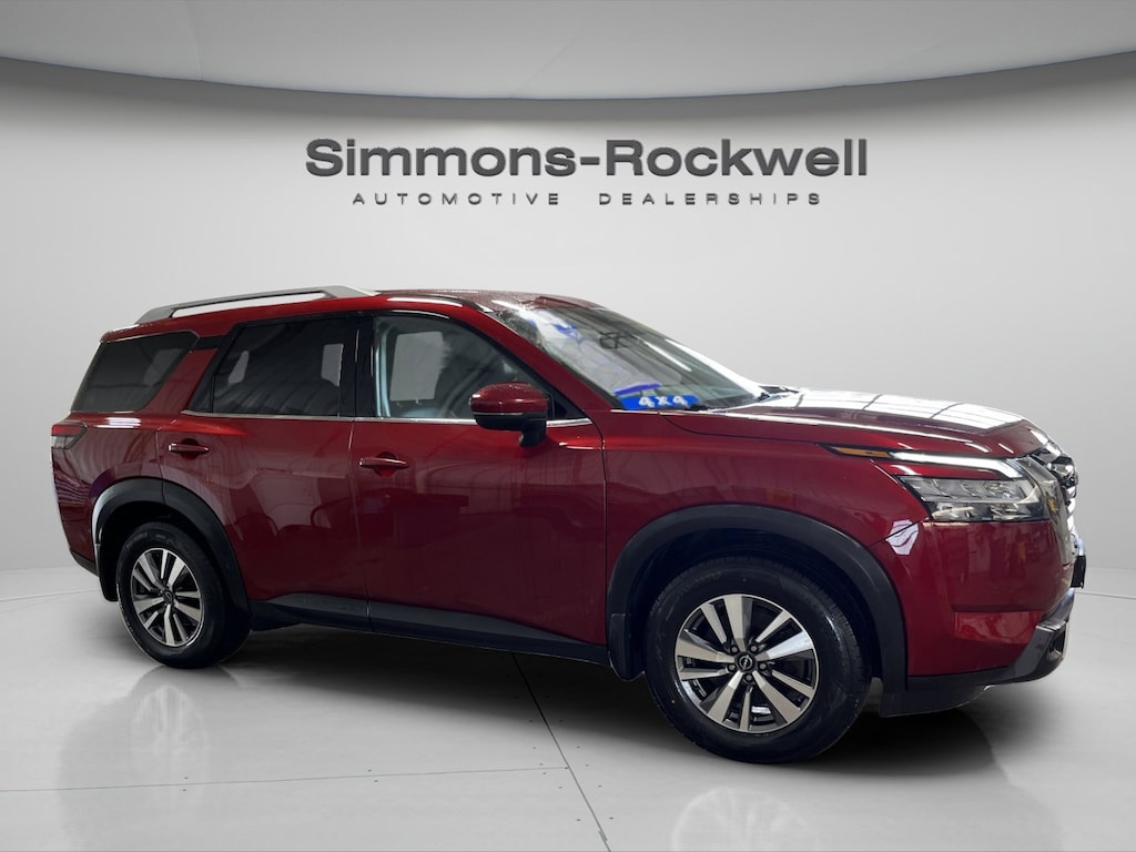 Certified 2024 Nissan Pathfinder SL SUV