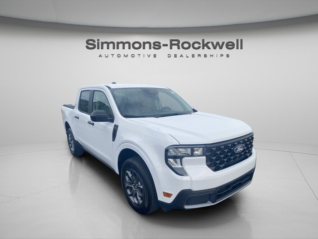 New 2025 Ford Maverick XLT Truck SuperCrew