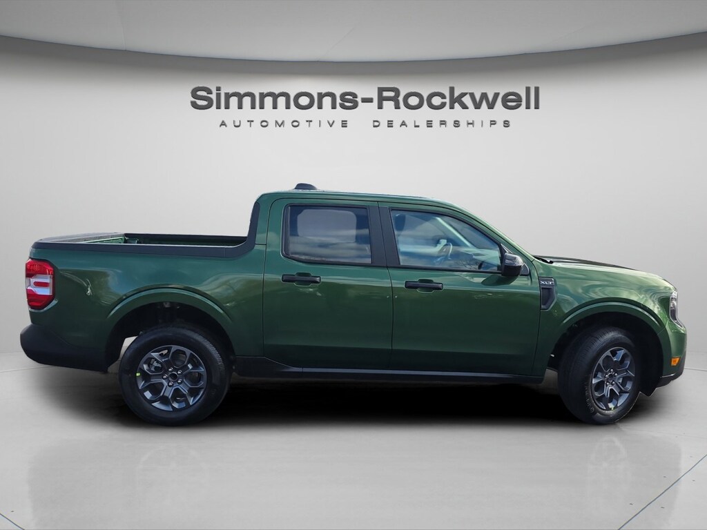 New 2025 Ford Maverick XLT Truck SuperCrew