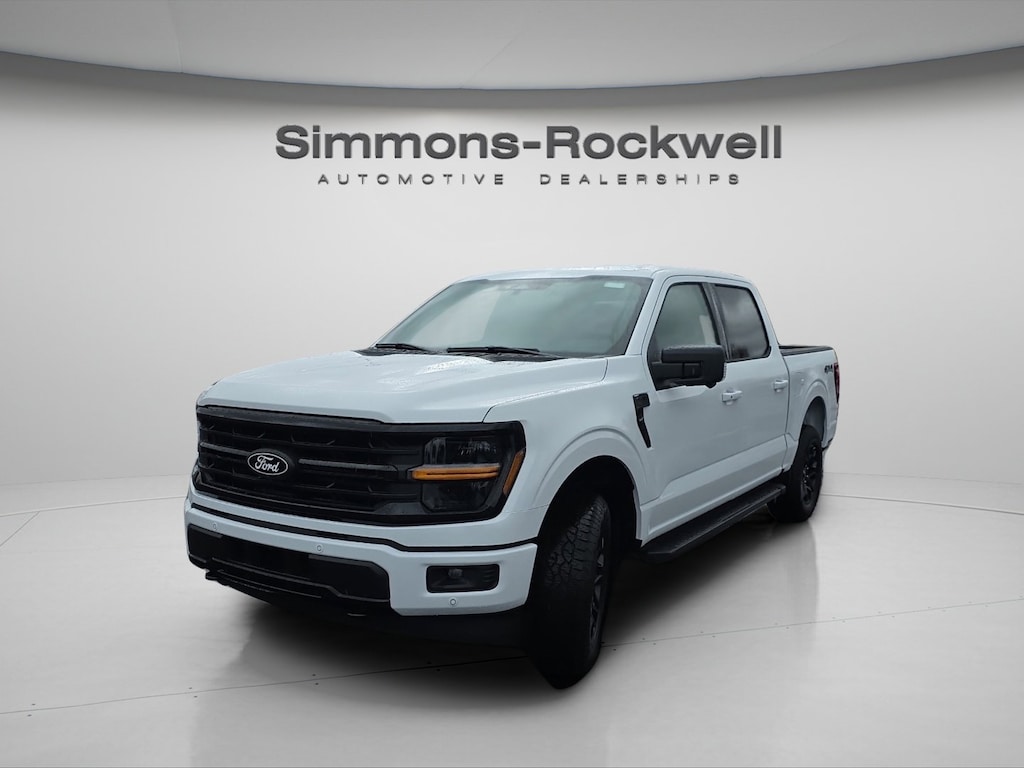 New 2025 Ford F-150 XLT Truck SuperCrew Cab