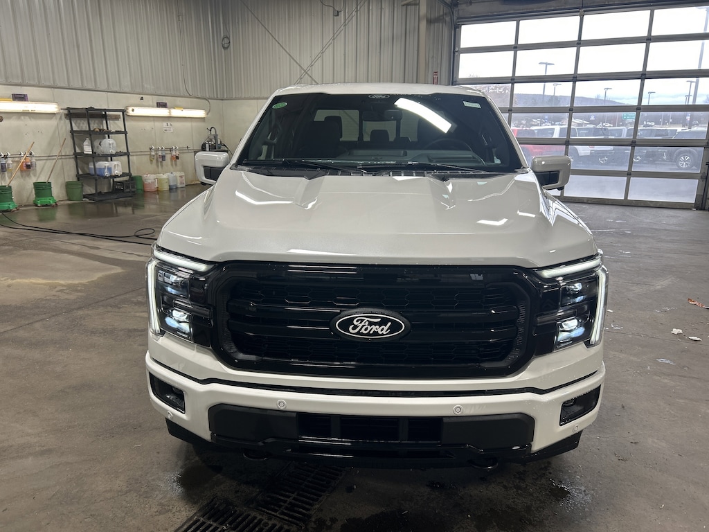 New 2025 Ford F-150 Lariat Truck SuperCrew Cab