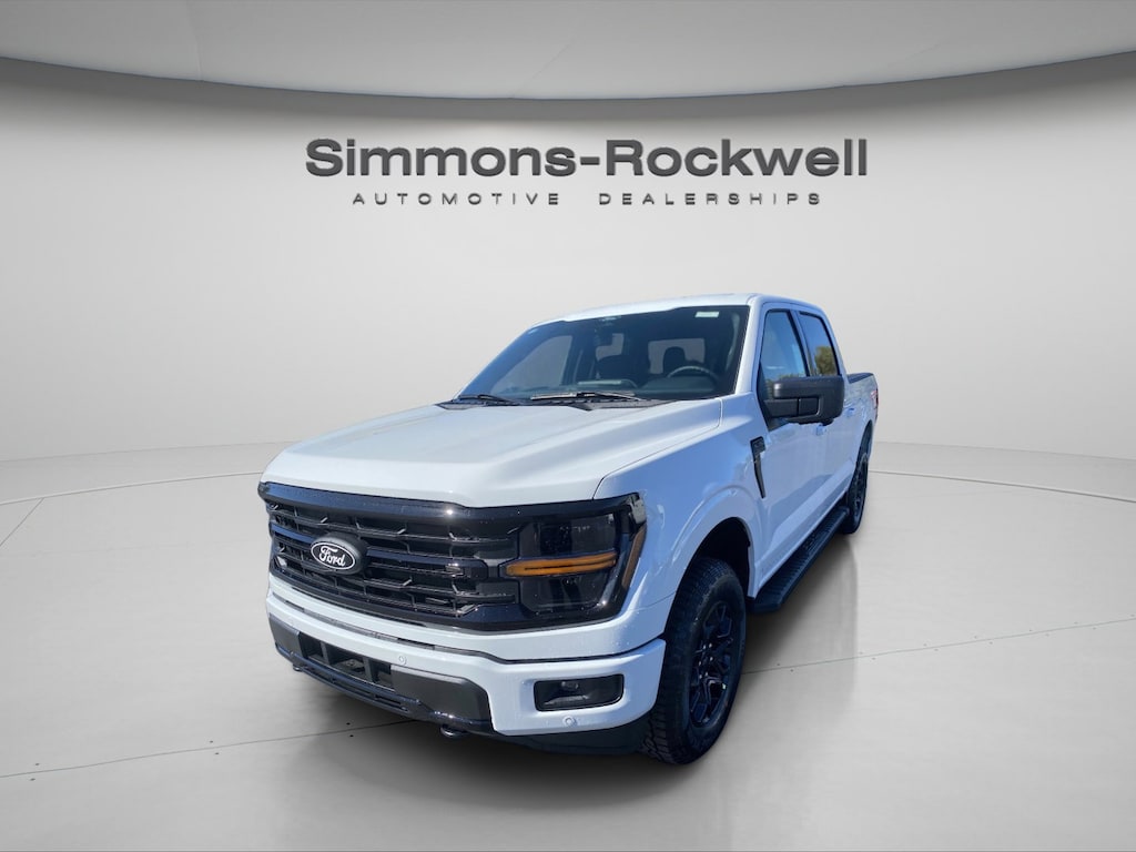 New 2025 Ford F-150 XLT Truck SuperCrew Cab