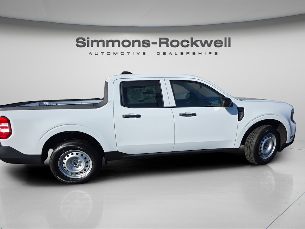New 2025 Ford Maverick XL Truck SuperCrew