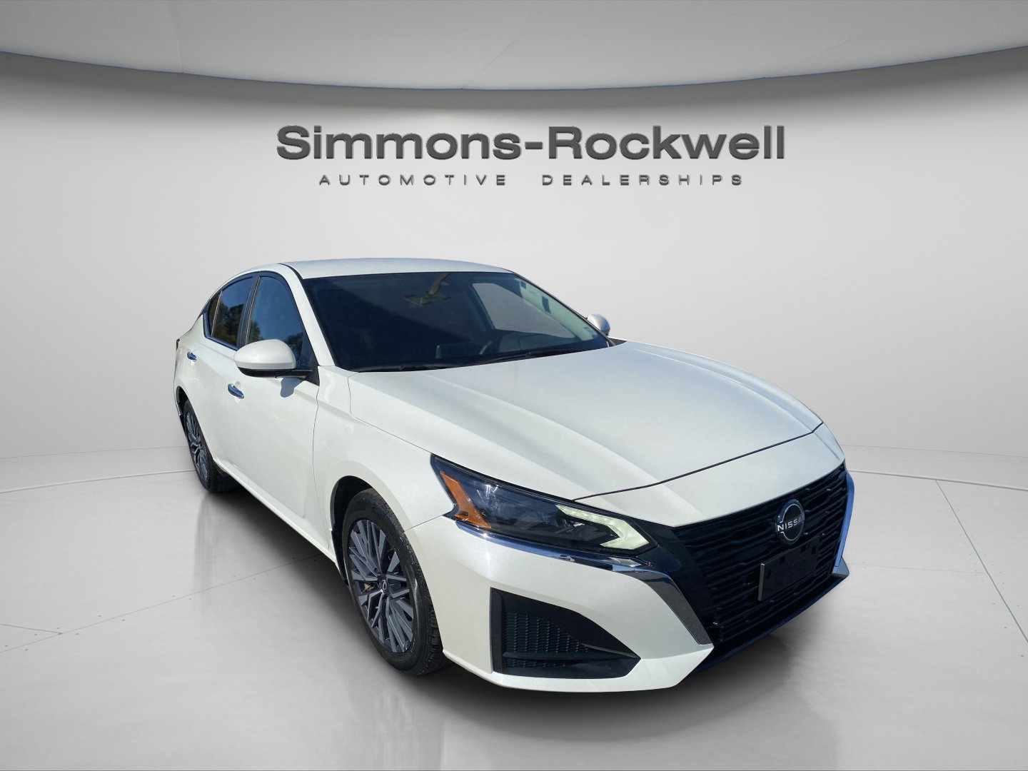 2023 Nissan Altima 2.5 SV photo 3
