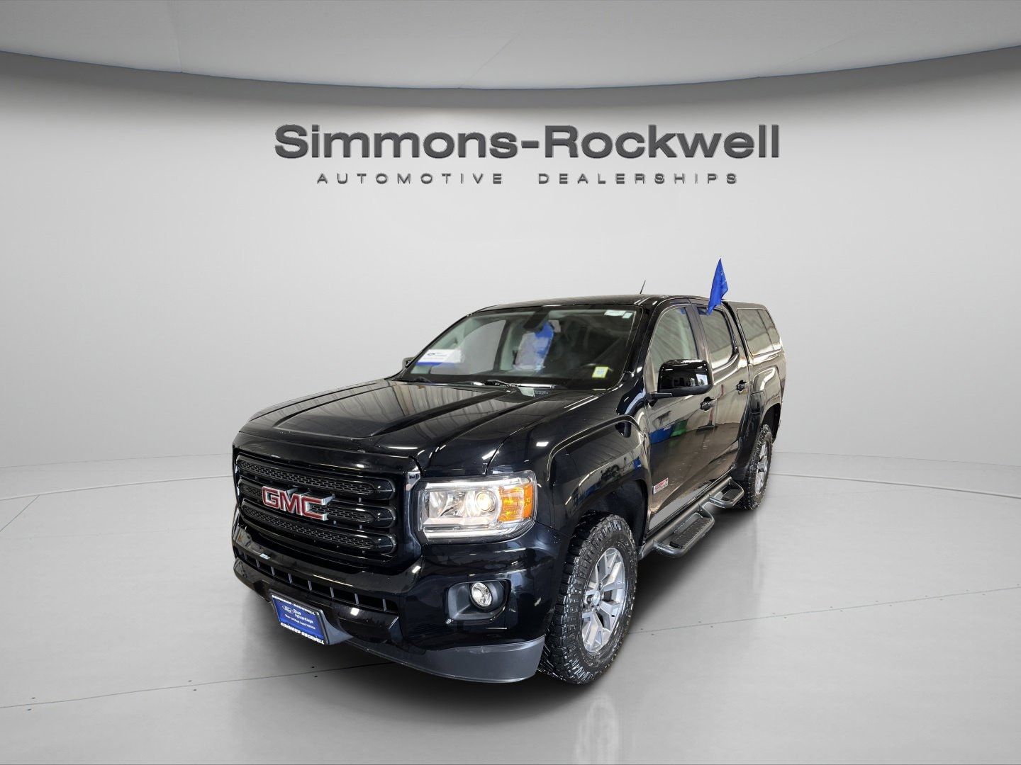 2020 GMC Canyon 4WD All Terrain Crew Cab Short Box Cloth's photo