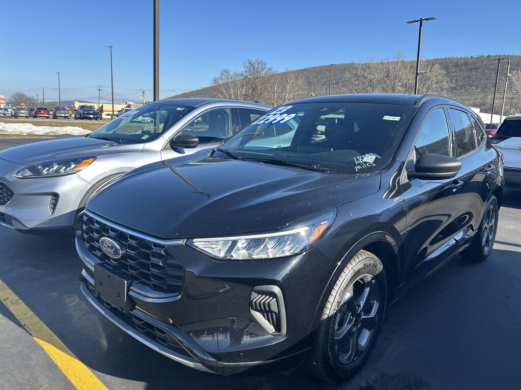 Used 2023 Ford Escape ST-Line SUV