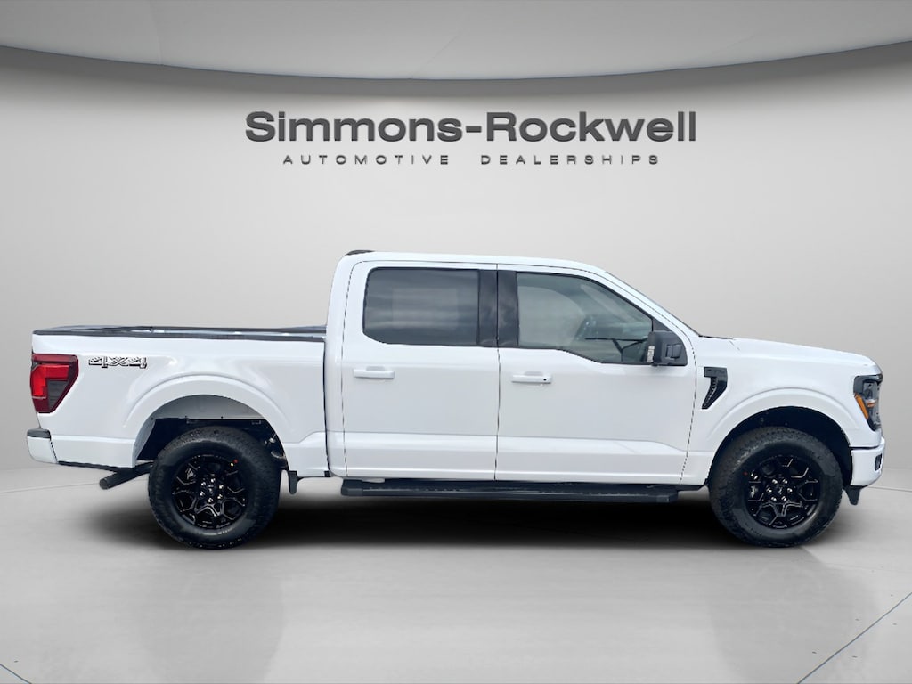 New 2025 Ford F-150 XLT Truck SuperCrew Cab