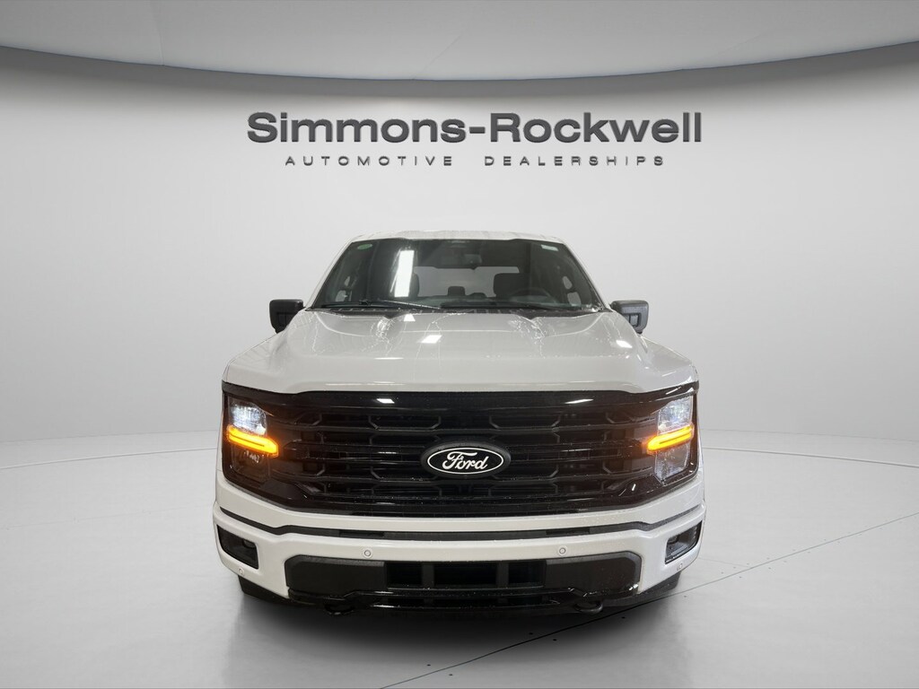 New 2025 Ford F-150 XLT Truck SuperCrew Cab