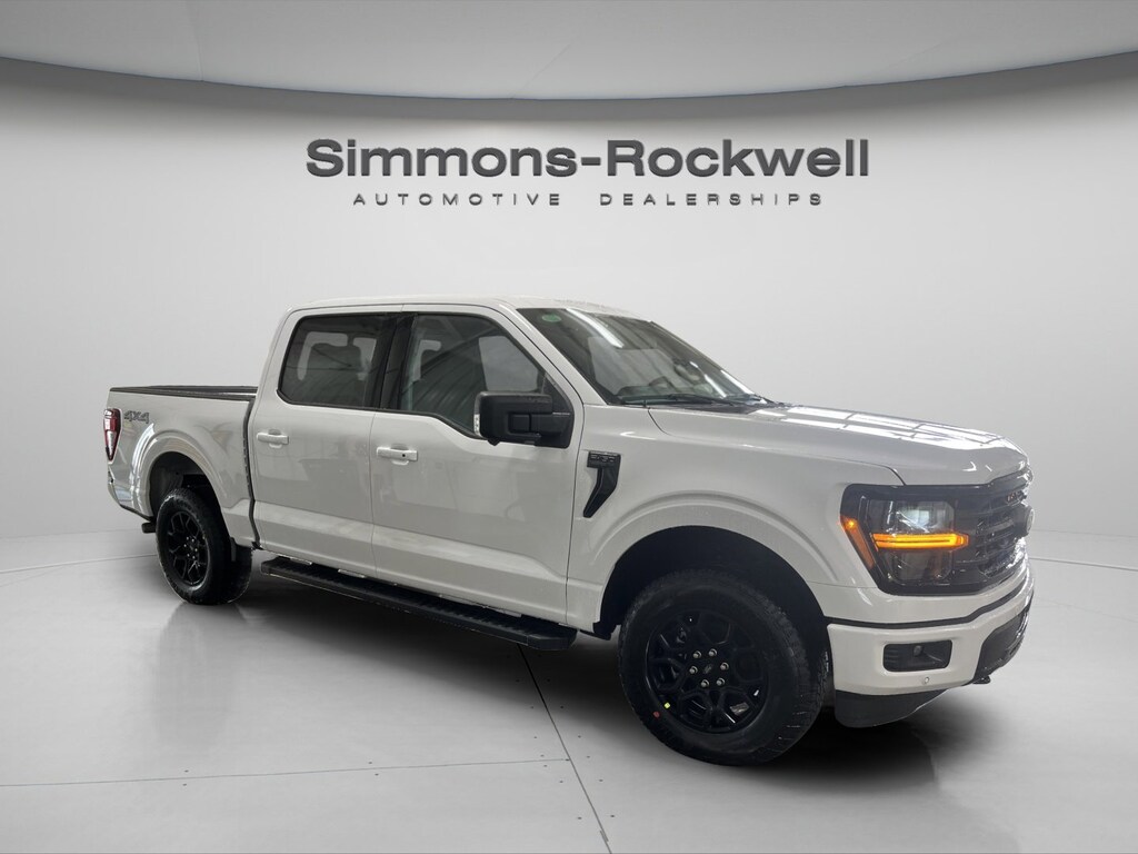 New 2025 Ford F-150 XLT Truck SuperCrew Cab