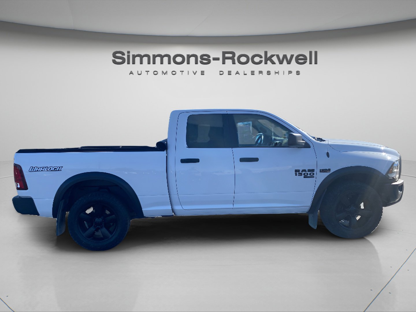 2020 Ram 1500 Classic Warlock photo 2