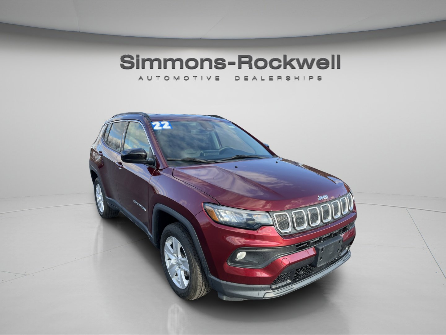 2022 Jeep Compass Latitude photo 2