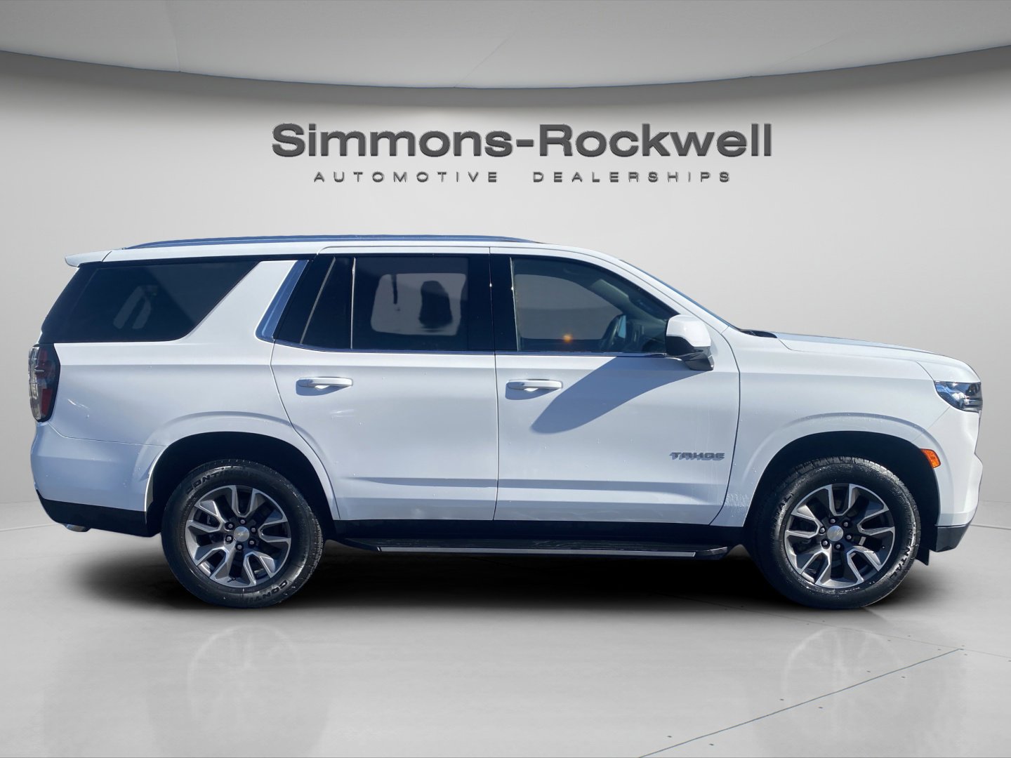 2023 Chevrolet Tahoe LS photo 4