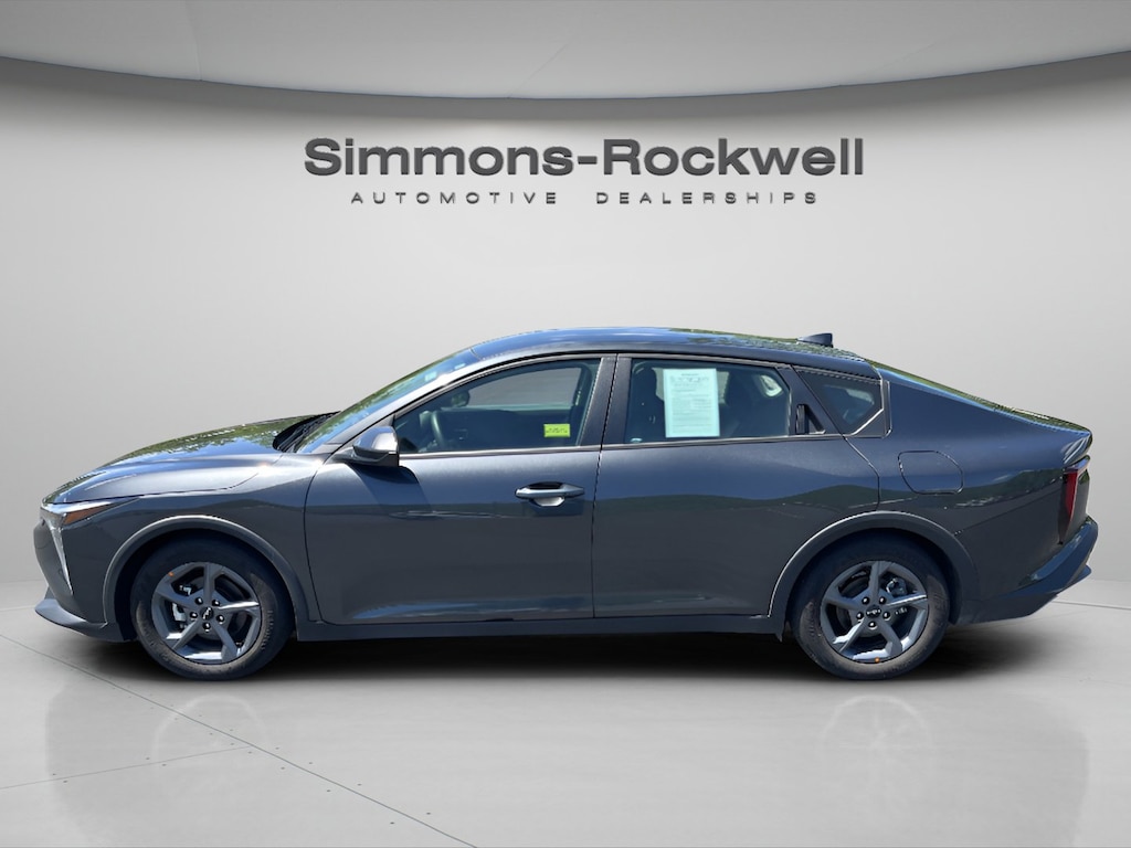 Used 2025 Kia K4 LXS Sedan