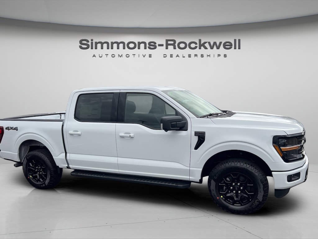 New 2025 Ford F-150 XLT Truck SuperCrew Cab