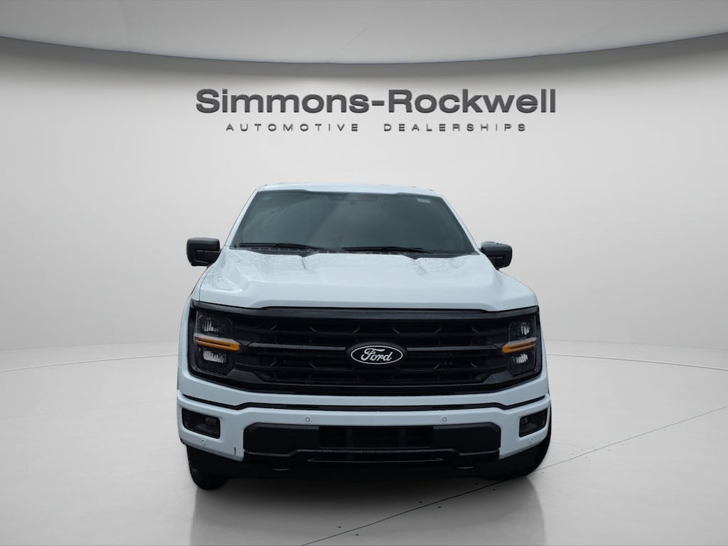 New 2025 Ford F-150 XLT Truck SuperCrew Cab