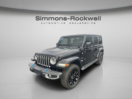 2023 Jeep Wrangler 4xe Sahara SUV
