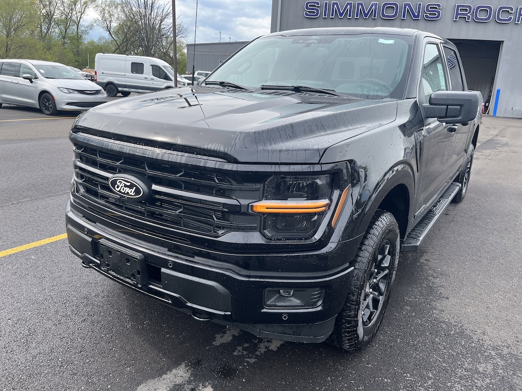 New 2026 Ford F-150 XLT Truck SuperCrew Cab