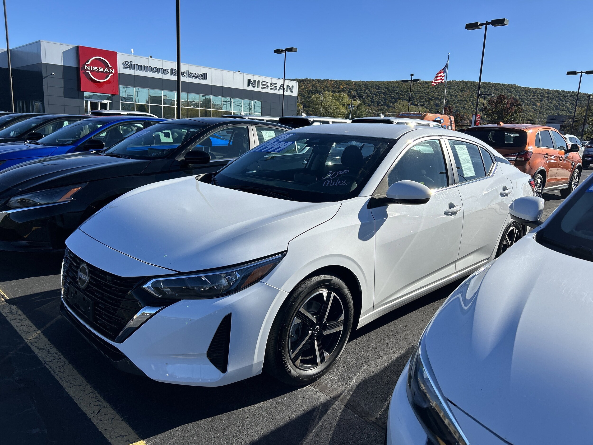 2024 Nissan Sentra SV photo 3