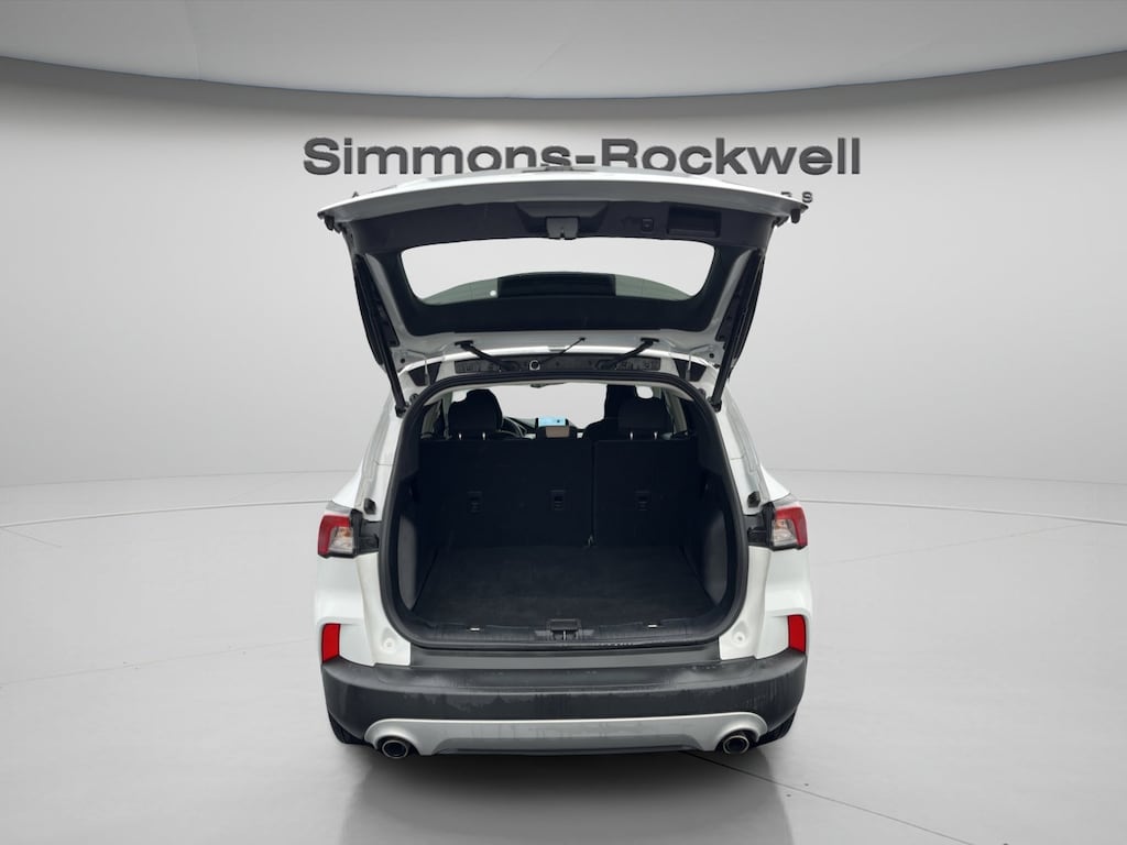 Used 2022 Ford Escape SE SUV