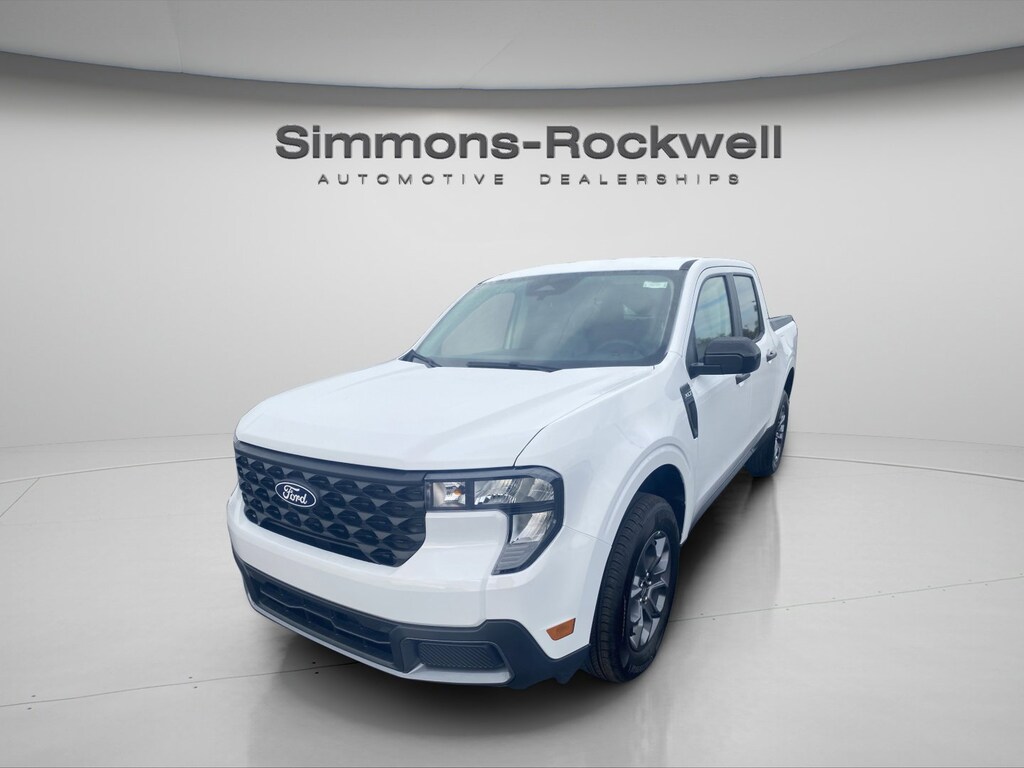 New 2025 Ford Maverick XLT Truck SuperCrew