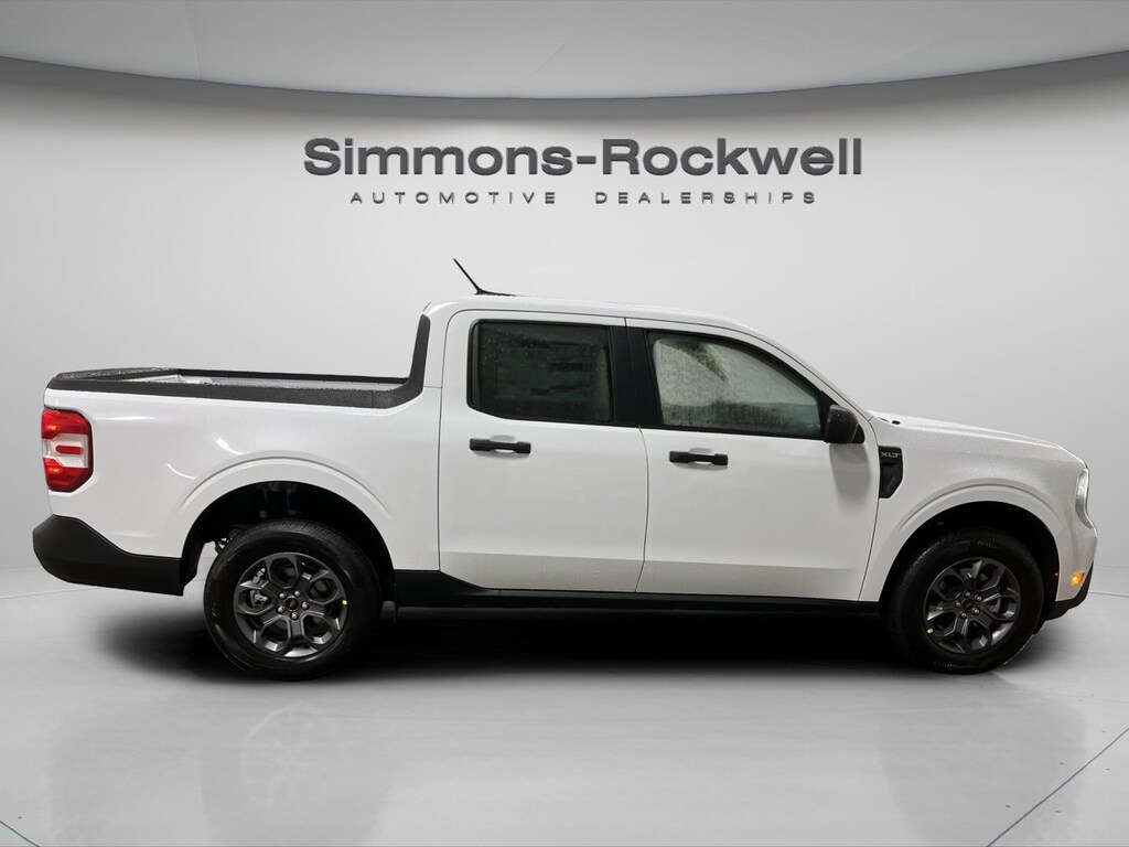 New 2026 Ford Maverick XLT Truck SuperCrew