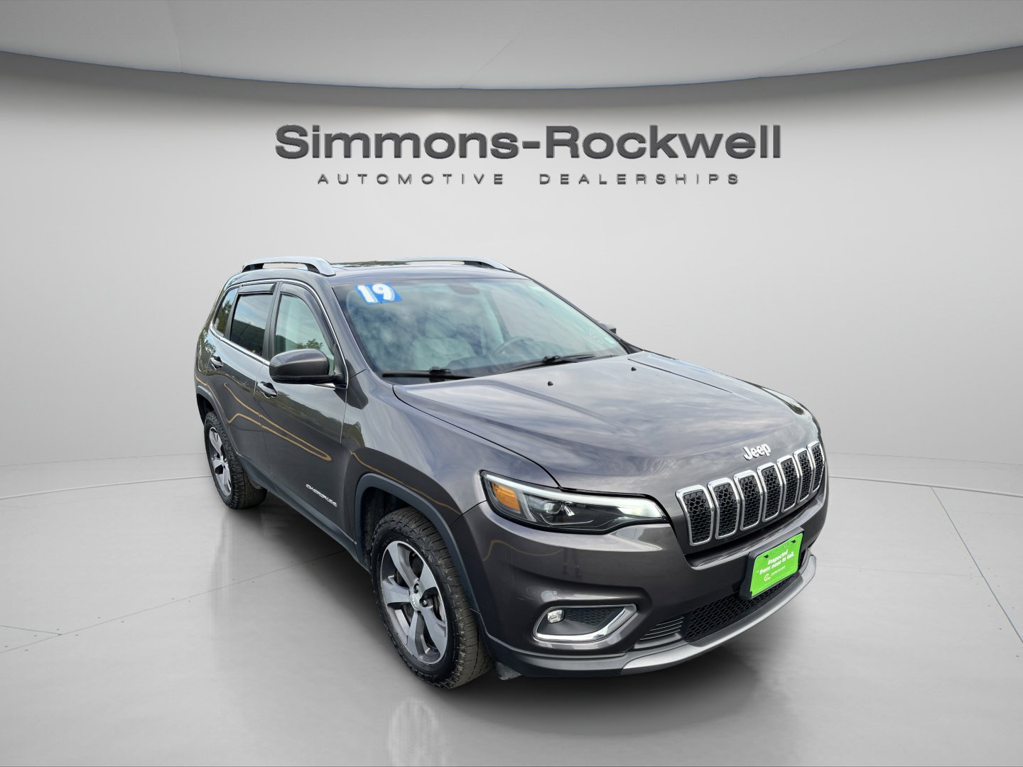 2019 Jeep Cherokee Limited photo 2