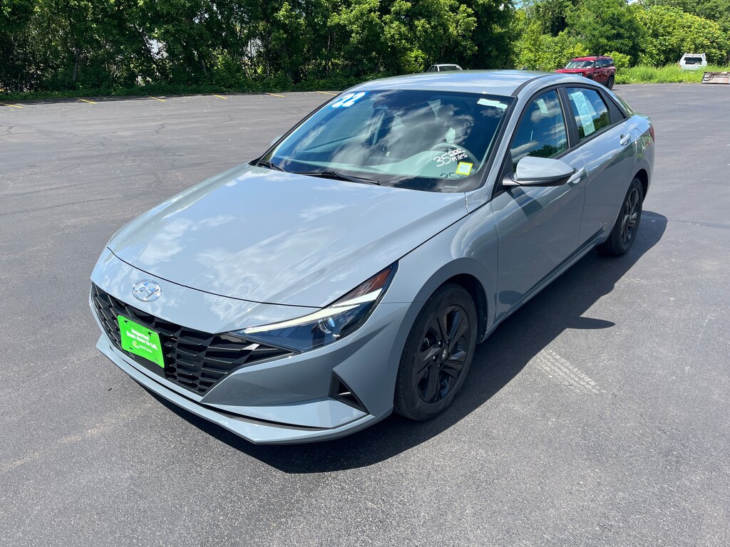 Certified 2022 Hyundai Elantra SEL Sedan