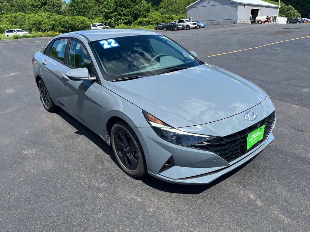 Certified 2022 Hyundai Elantra SEL Sedan