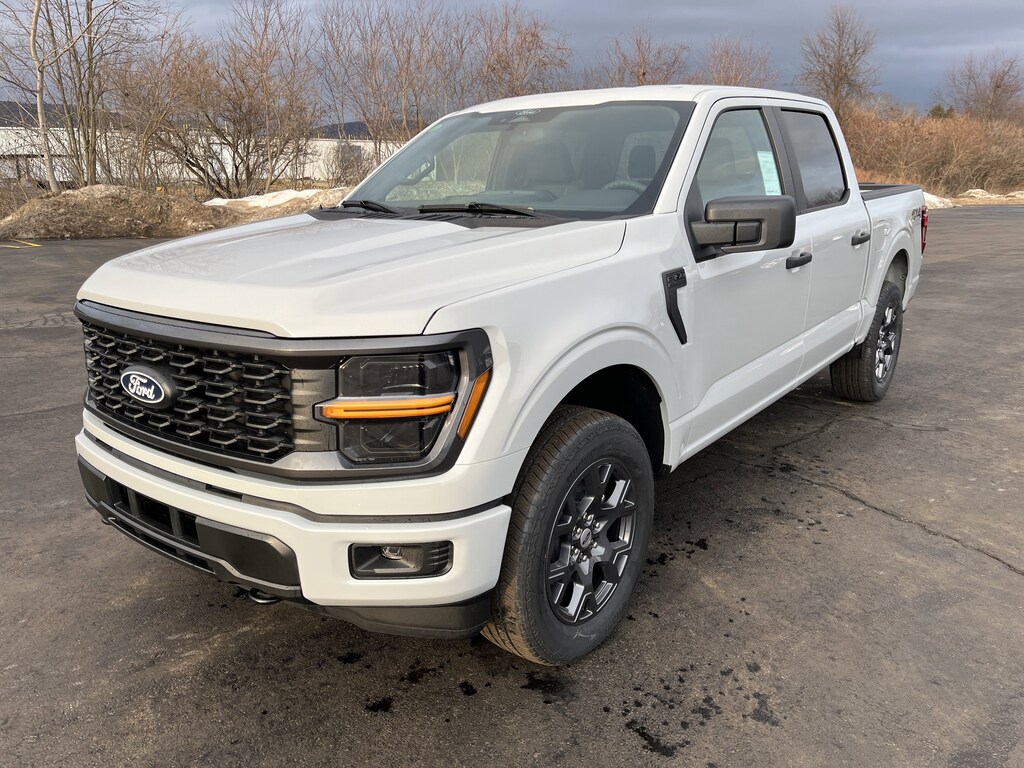 New 2026 Ford F-150 STX STX 4WD SuperCrew 5.5 Box