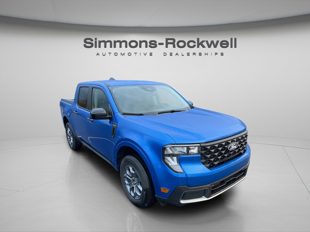 New 2025 Ford Maverick XLT XLT AWD SuperCrew