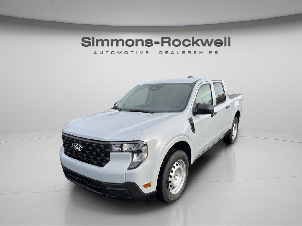 New 2025 Ford Maverick XL XL AWD SuperCrew