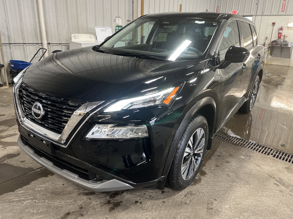 Used 2023 Nissan Rogue SV SUV