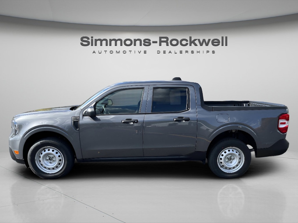 New 2025 Ford Maverick XL XL AWD SuperCrew