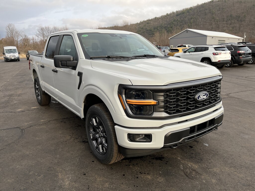 New 2026 Ford F-150 STX STX 4WD SuperCrew 5.5 Box