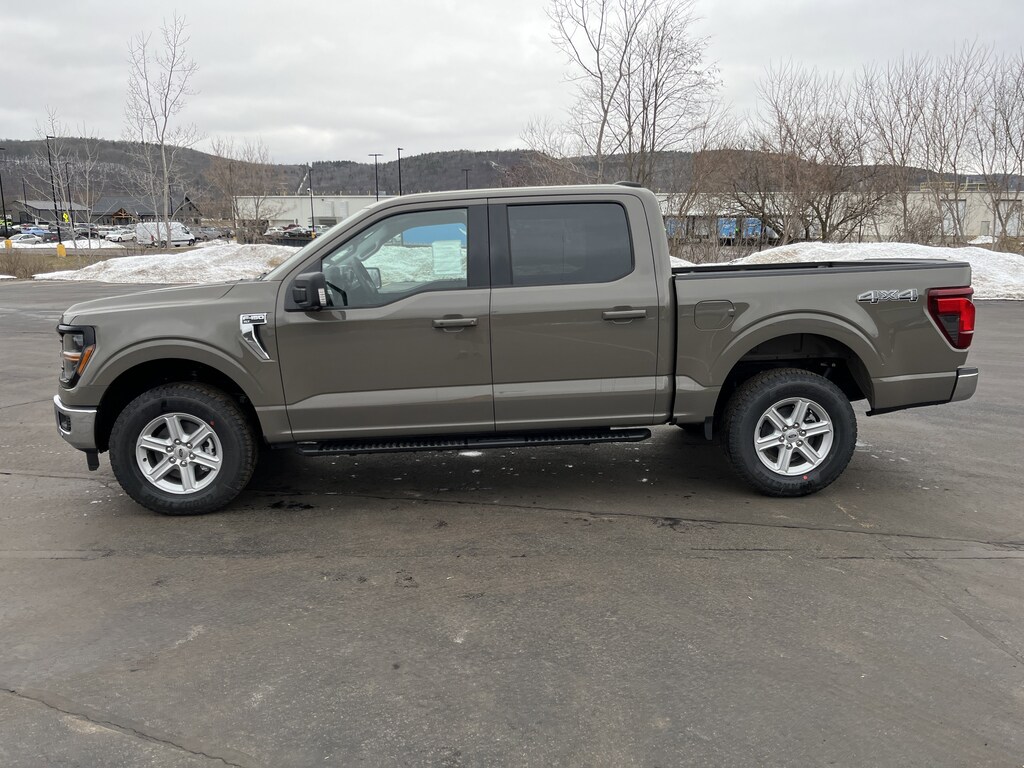 New 2026 Ford F-150 XLT XLT 4WD SuperCrew 5.5 Box