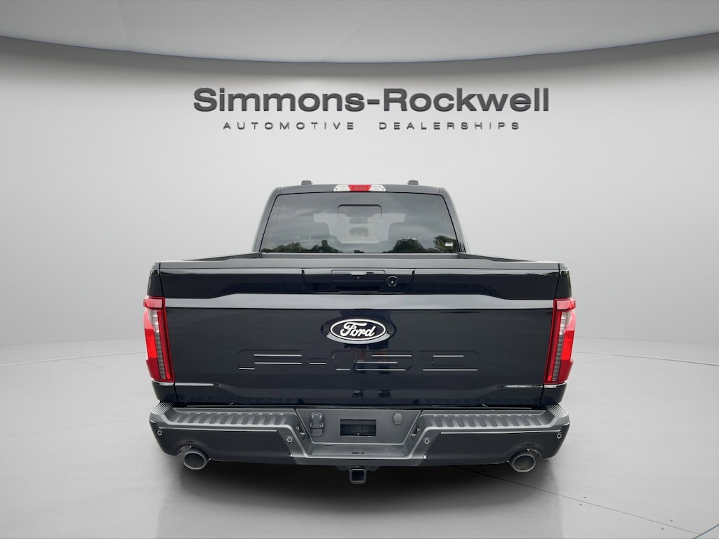 New 2026 Ford F-150 XLT XLT 4WD SuperCrew 5.5 Box