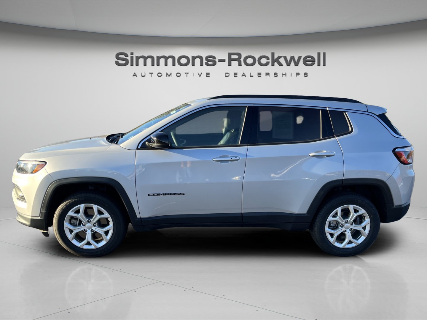 Used 2024 Jeep Compass Latitude with VIN 3C4NJDBN6RT154604 for sale in Hallstead, PA