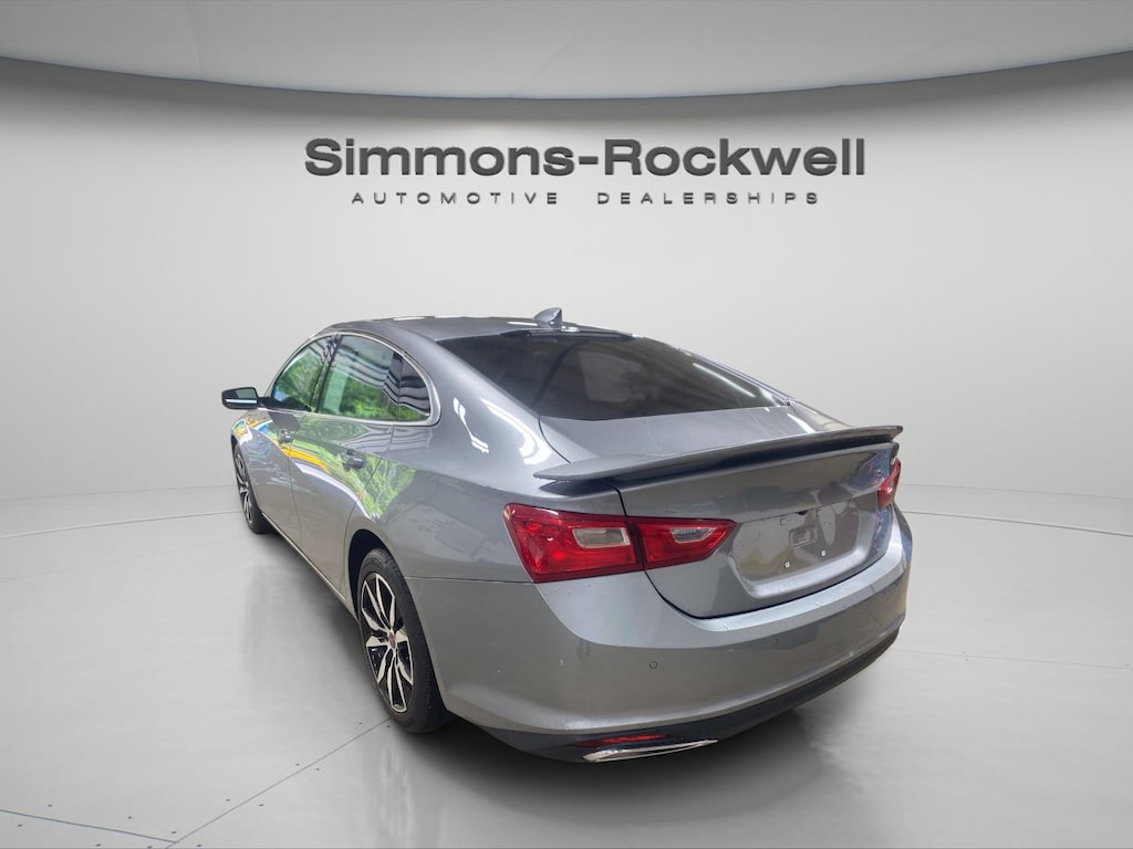 Used 2025 Chevrolet Malibu RS Sedan
