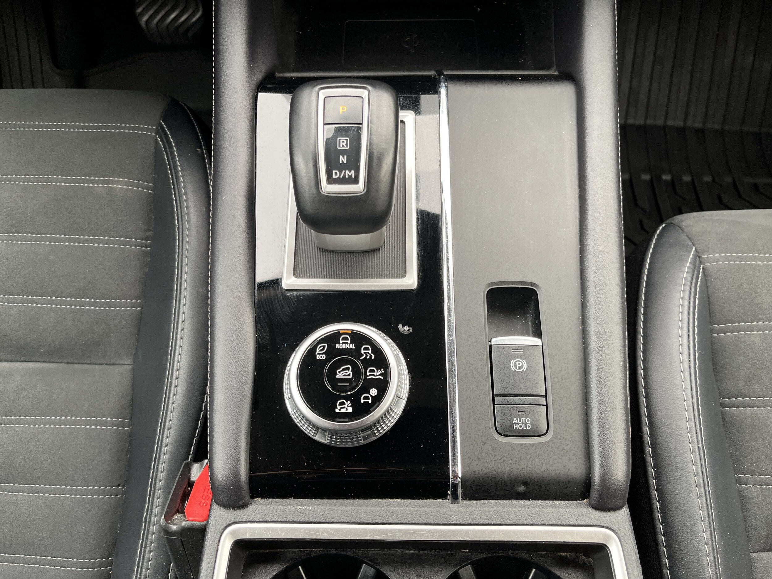 2024 Mitsubishi Outlander SE - Photo 27