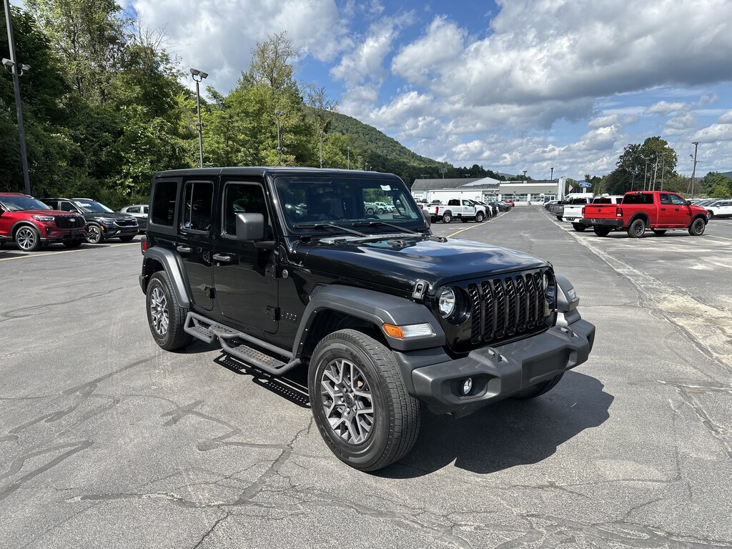 Used 2024 Jeep Wrangler Sport S SUV