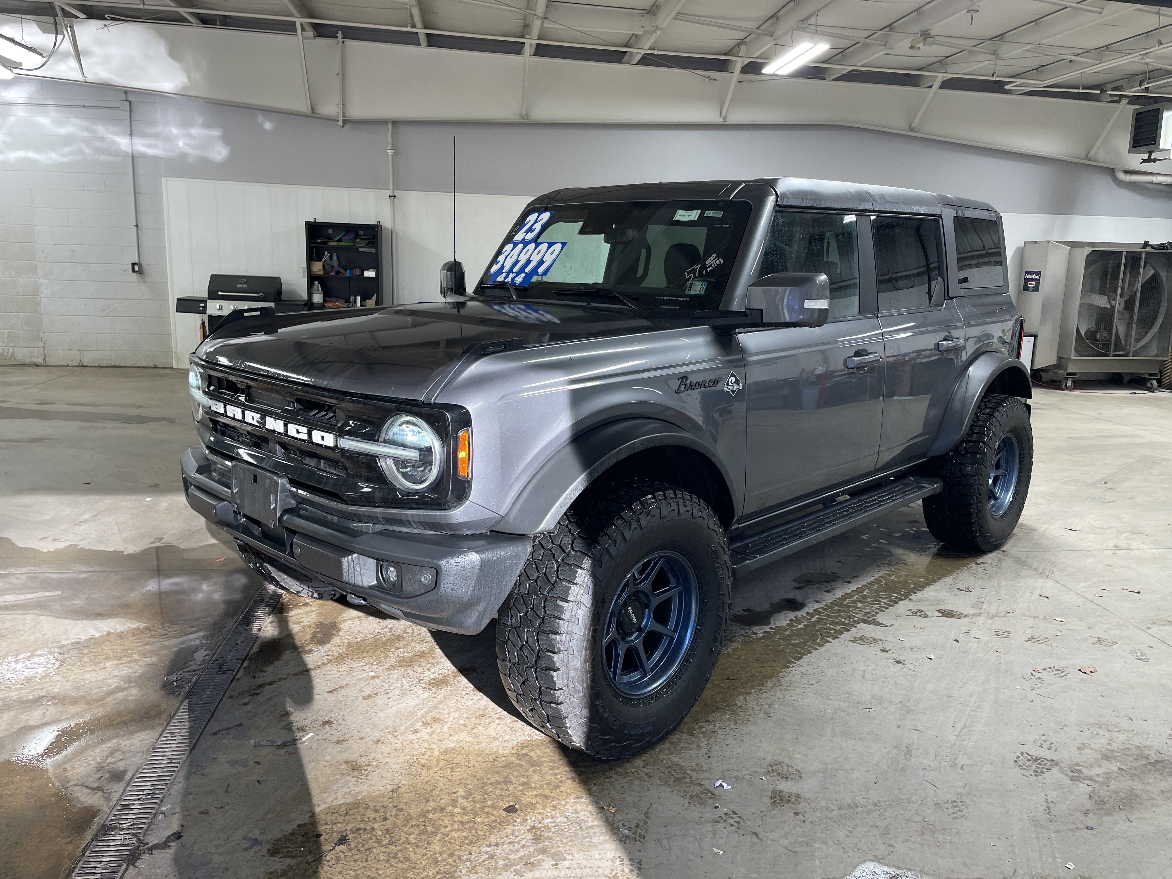  Ford Bronco