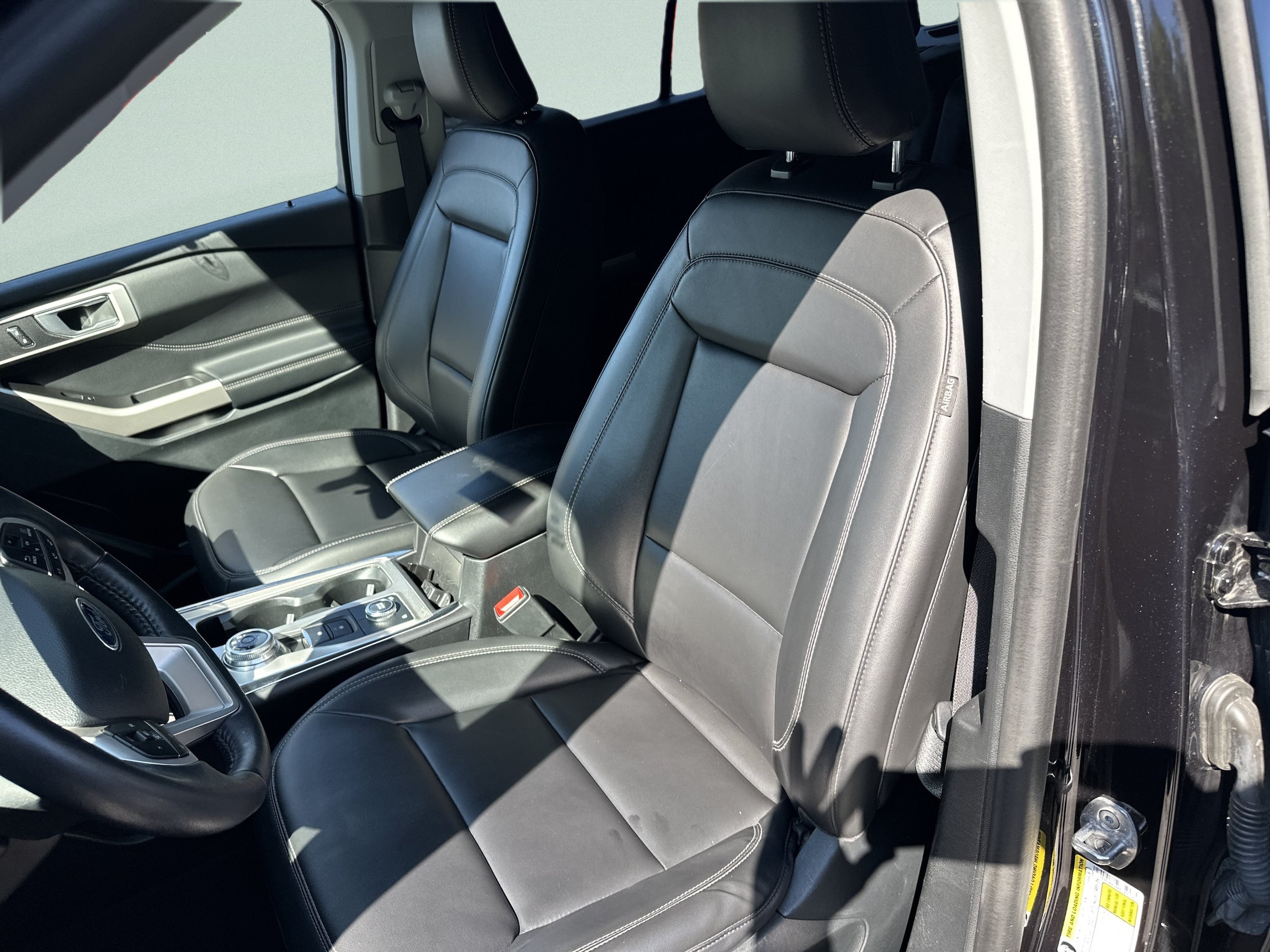 2023 Ford Explorer XLT - Photo 15