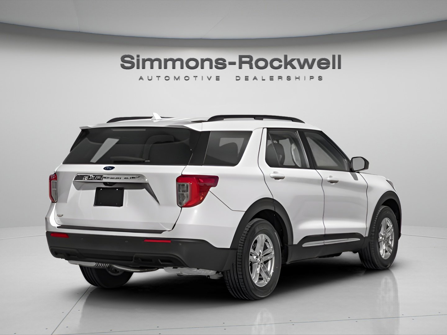 2023 Ford Explorer XLT photo 2