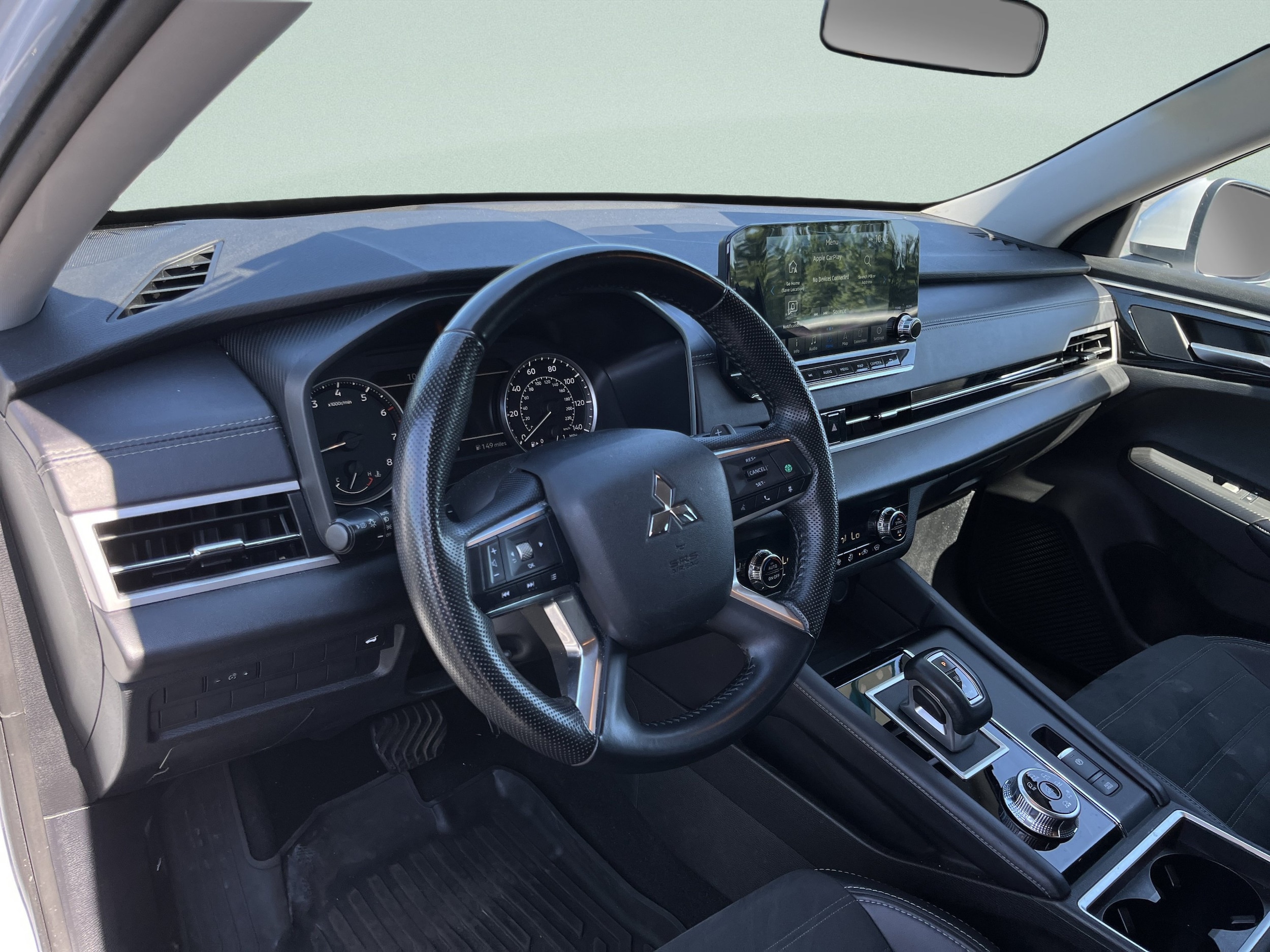 2024 Mitsubishi Outlander - Photo 16
