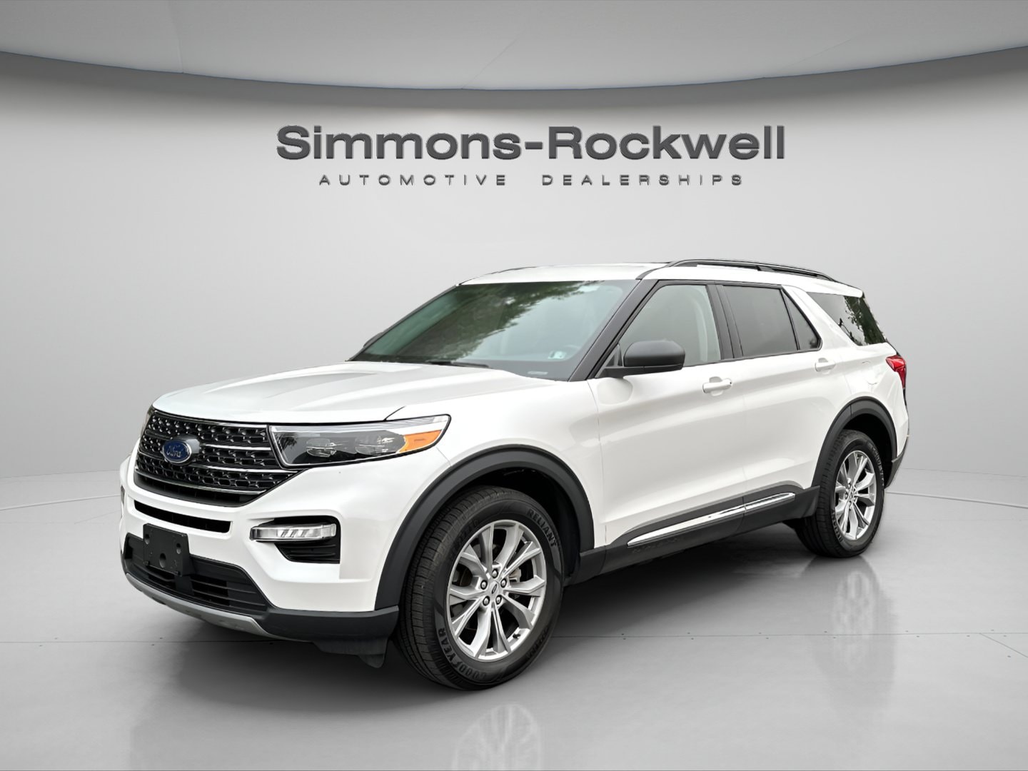 2023 Ford Explorer SUV 