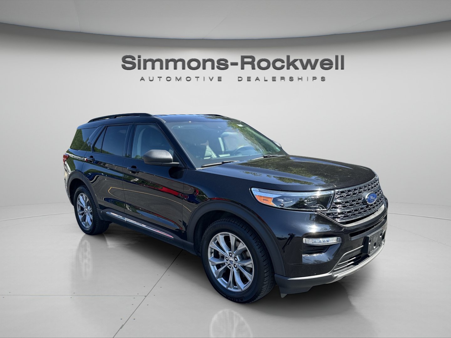 2023 Ford Explorer XLT - Photo 7