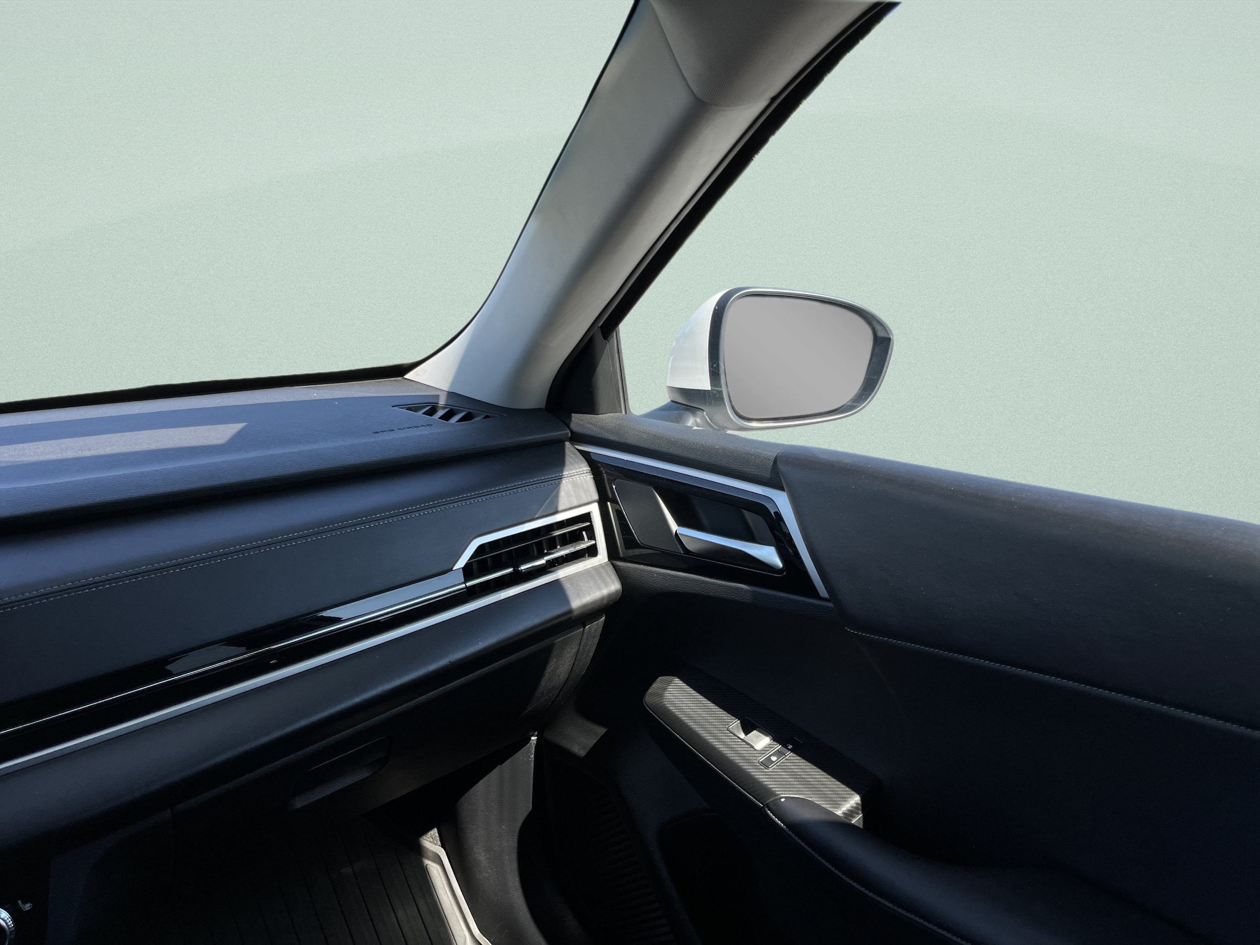 2024 Mitsubishi Outlander - Photo 28